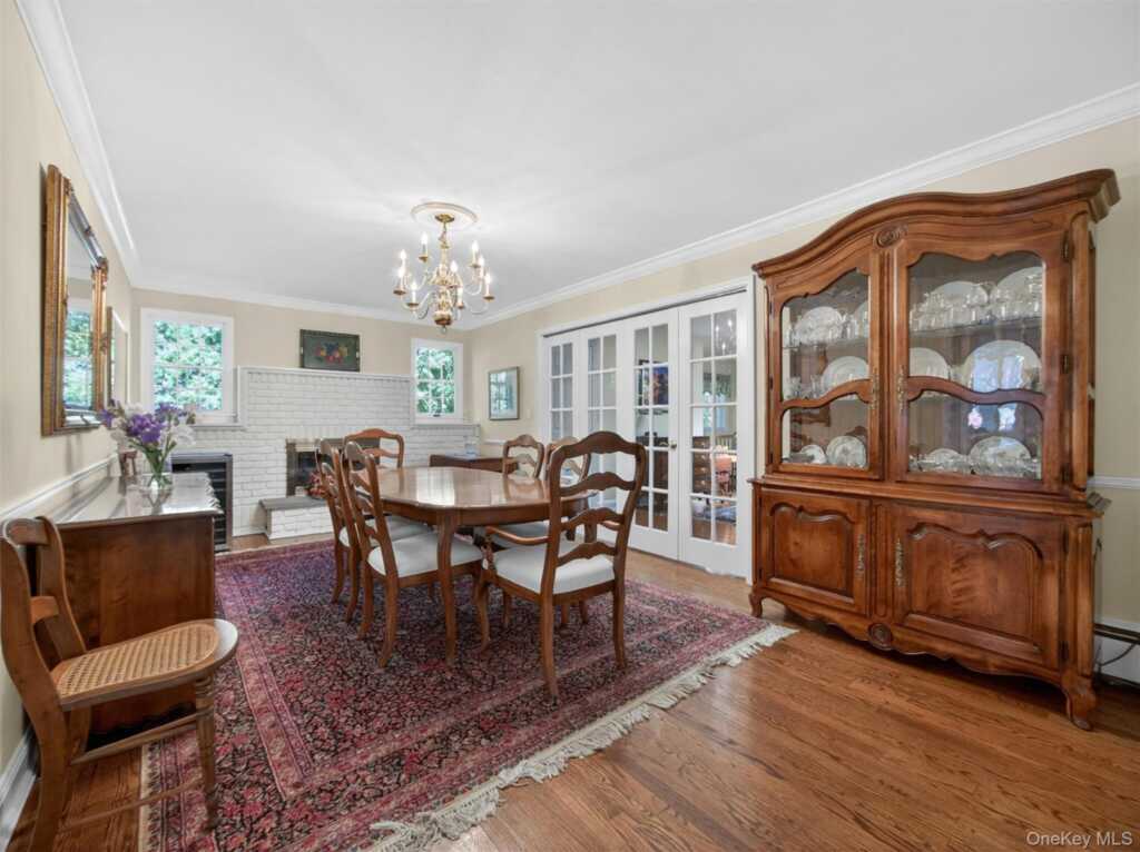 22 E Mayer Drive, Suffern, NY 10901 - Photo 13 of 39