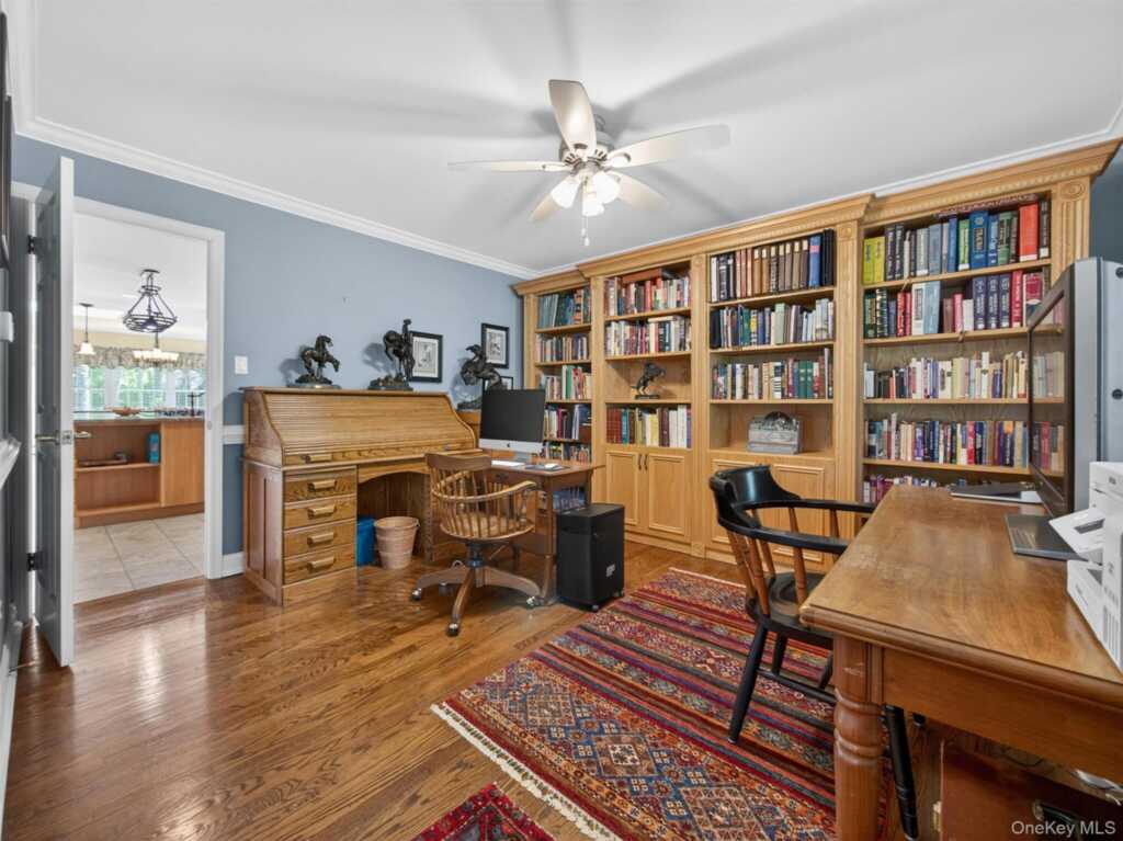 22 E Mayer Drive, Suffern, NY 10901 - Photo 16 of 39