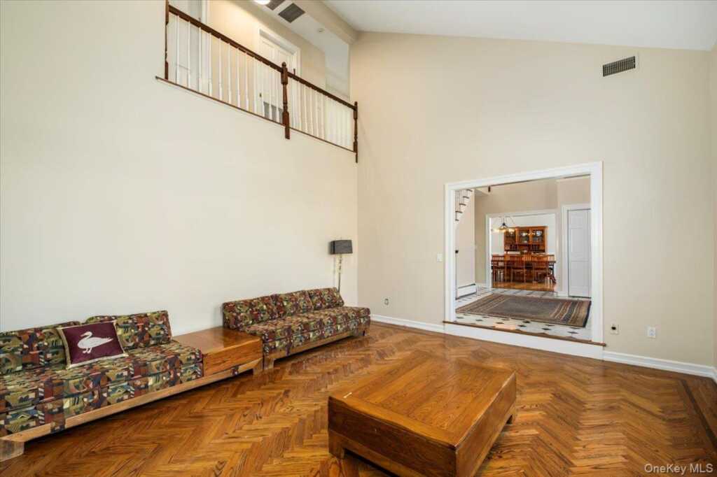 11 Baker Lane, Suffern, NY 10901 - Photo 14 of 49