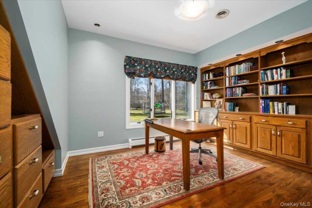 11 Baker Lane, Suffern, NY 10901 - Photo 22 of 49