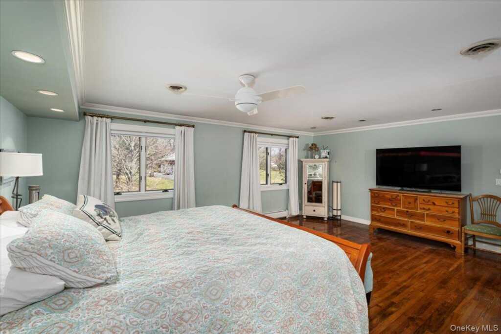 11 Baker Lane, Suffern, NY 10901 - Photo 23 of 49