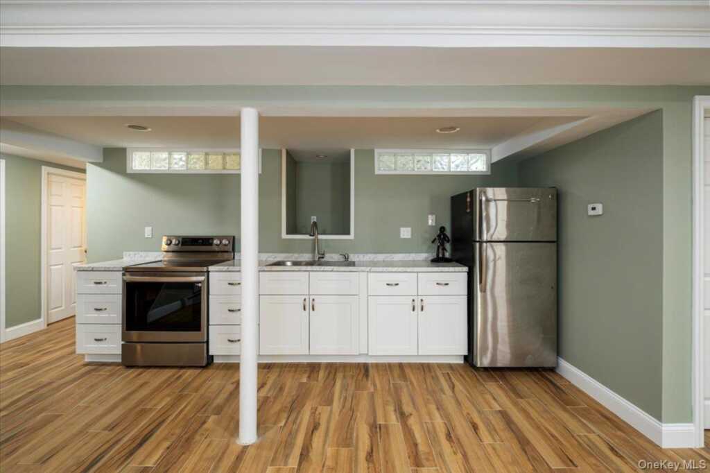 11 Baker Lane, Suffern, NY 10901 - Photo 31 of 49