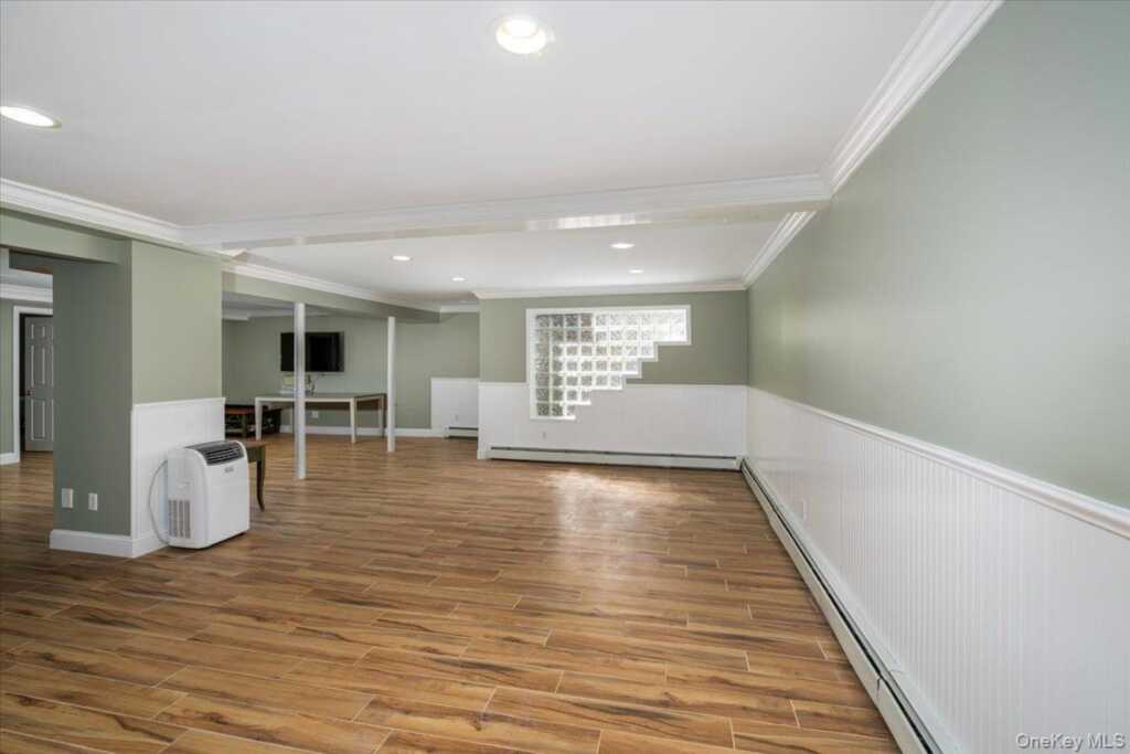 11 Baker Lane, Suffern, NY 10901 - Photo 32 of 49