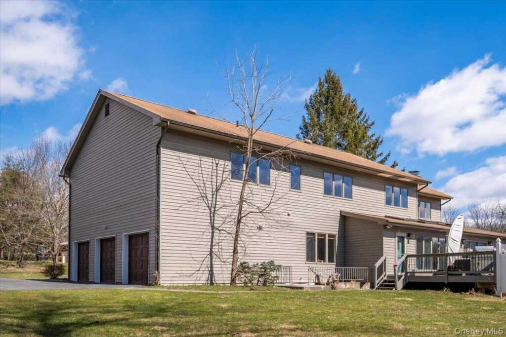 11 Baker Lane, Suffern, NY 10901 - Photo 40 of 49