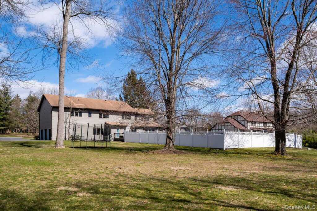 11 Baker Lane, Suffern, NY 10901 - Photo 41 of 49