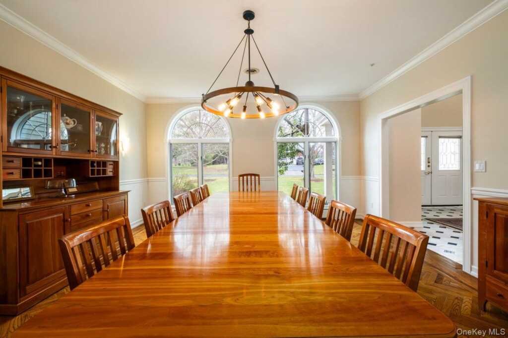 11 Baker Lane, Suffern, NY 10901 - Photo 9 of 49