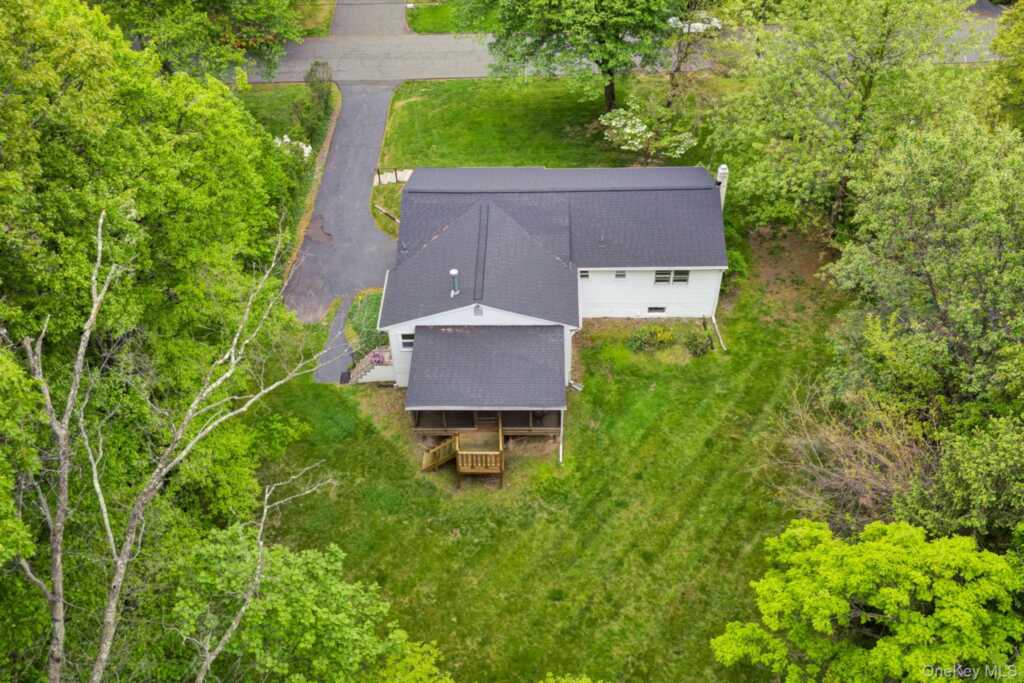 16 Oak Road, New City, NY 10956 - Photo 27 of 34