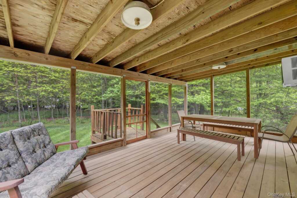 16 Oak Road, New City, NY 10956 - Photo 28 of 34