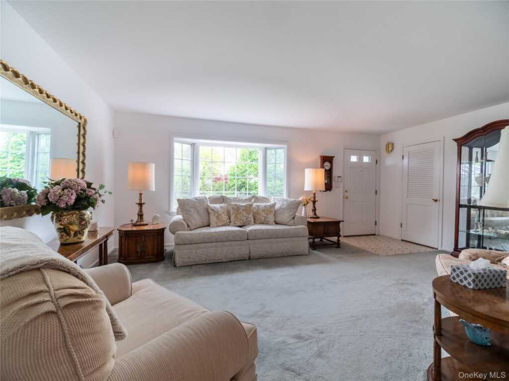 20 Priscilla Lane, Rye, NY 10573 - Photo 11 of 29
