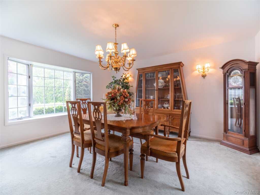 20 Priscilla Lane, Rye, NY 10573 - Photo 8 of 29