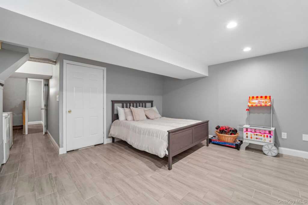 7 Sand Street, Rye, NY 10573 - Photo 27 of 30