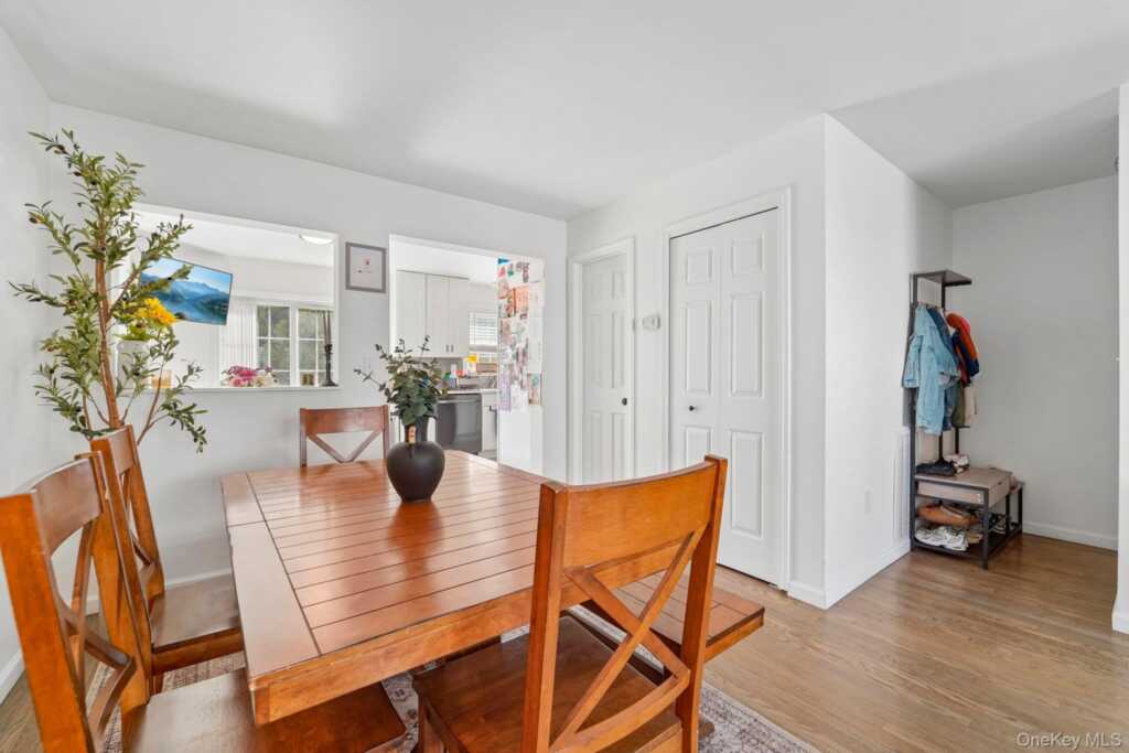7 Sand Street, Rye, NY 10573 - Photo 7 of 30