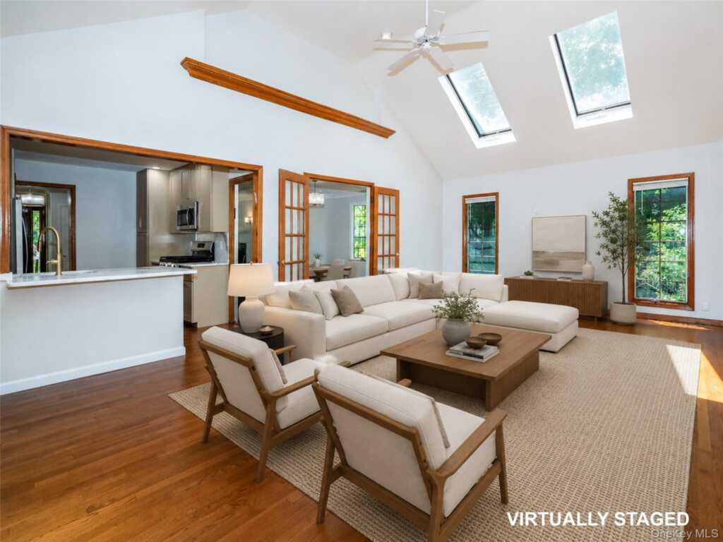 177 Puritan Drive, New Rochelle, NY 10583 - Photo 11 of 38