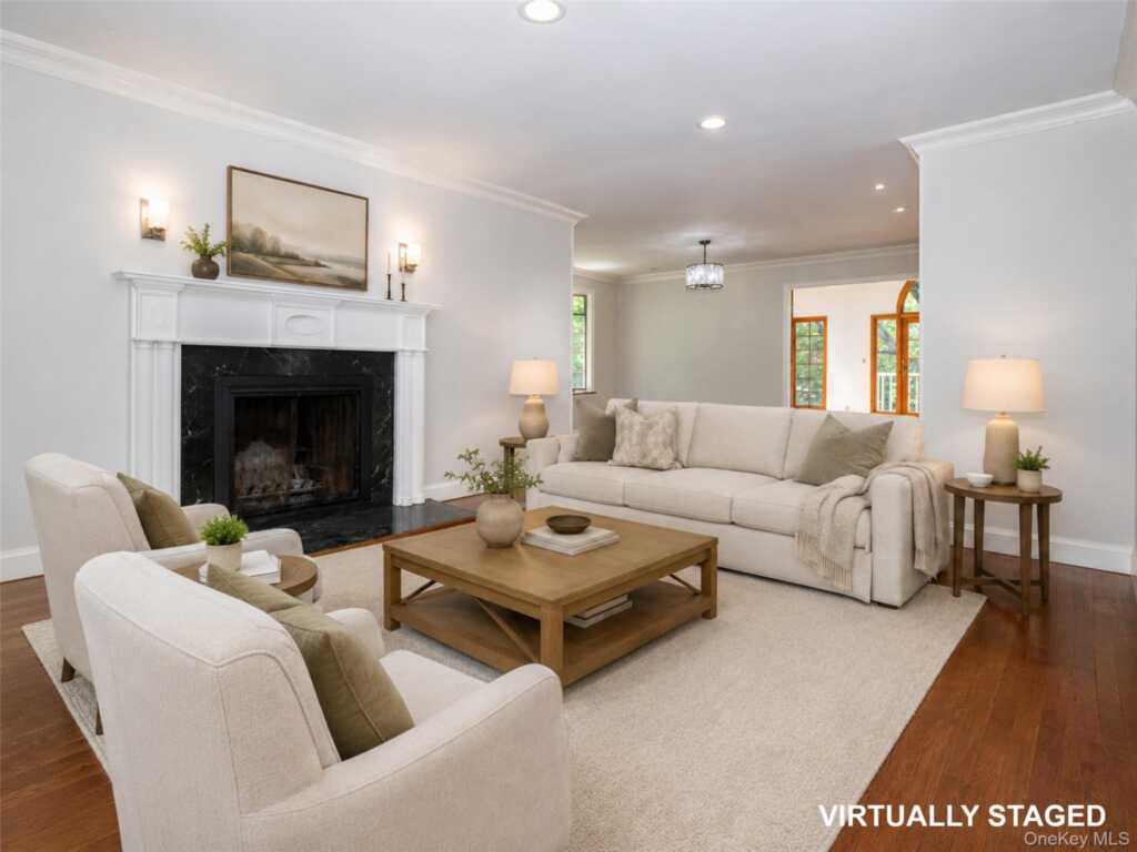 177 Puritan Drive, New Rochelle, NY 10583 - Photo 3 of 38