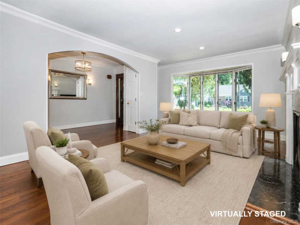 177 Puritan Drive, New Rochelle, NY 10583 - Photo 5 of 38