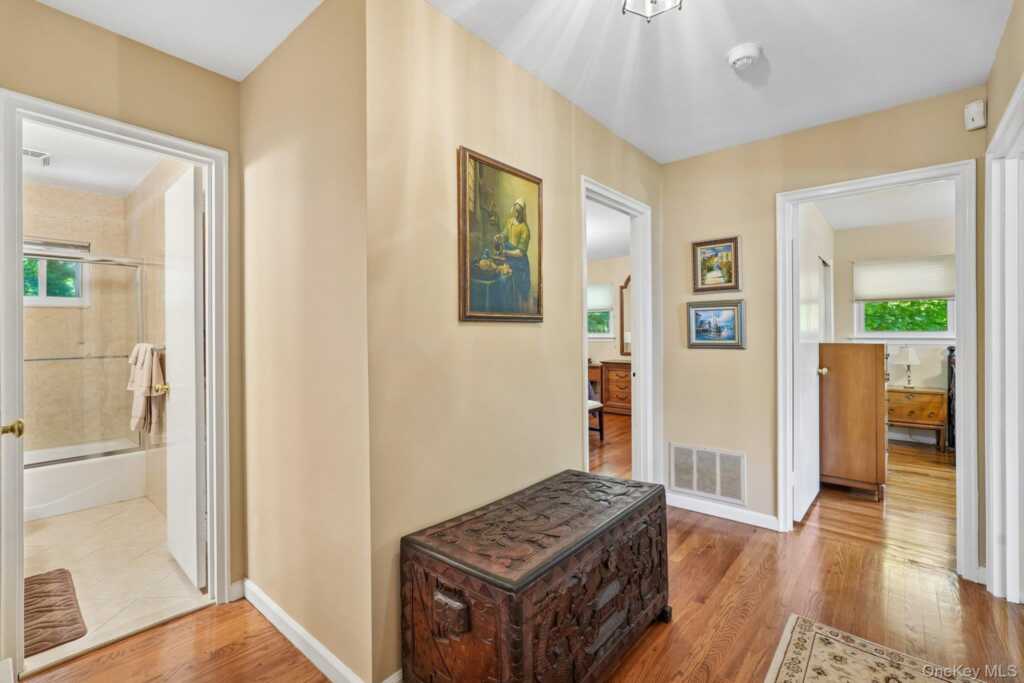 36 Chatham Road, New Rochelle, NY 10804 - Photo 22 of 44