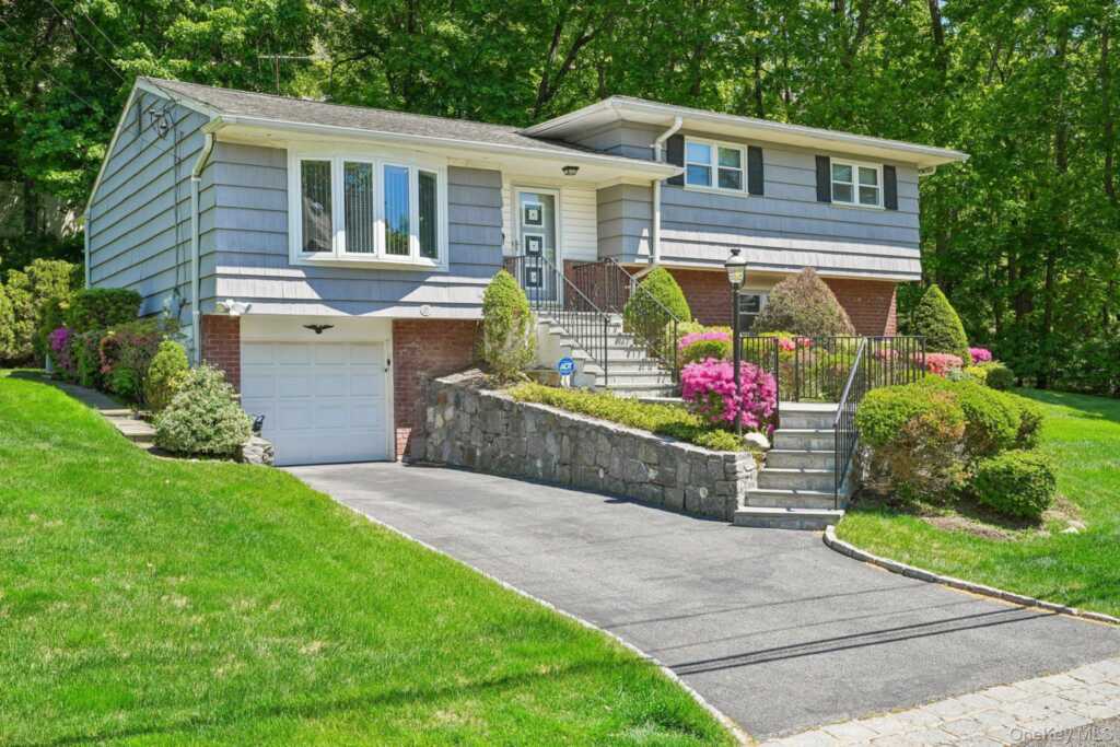 36 Chatham Road, New Rochelle, NY 10804 - Photo 38 of 44