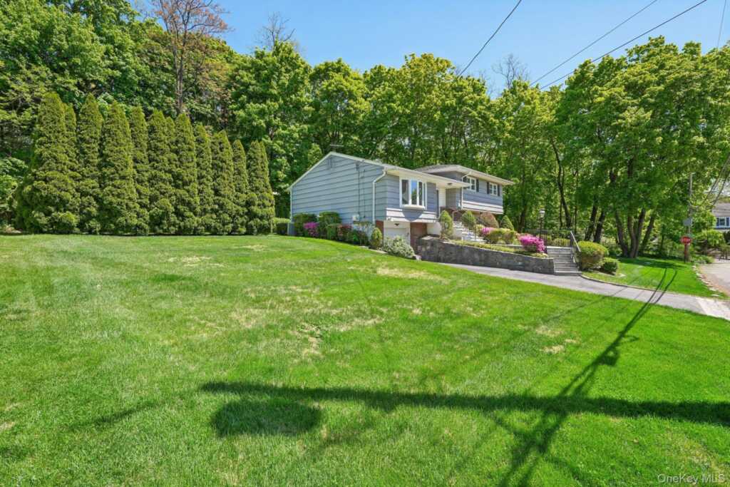36 Chatham Road, New Rochelle, NY 10804 - Photo 39 of 44