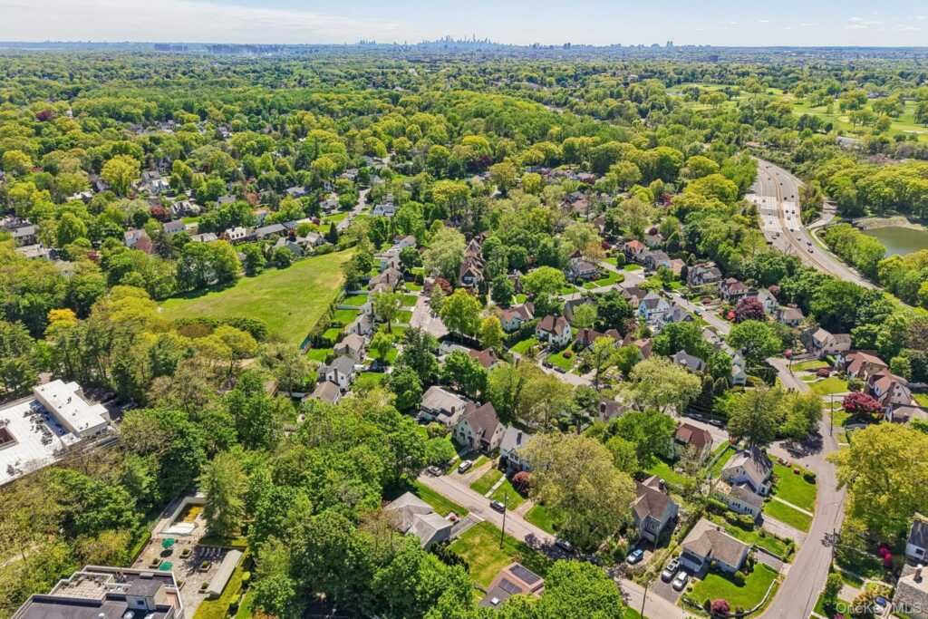 36 Chatham Road, New Rochelle, NY 10804 - Photo 44 of 44