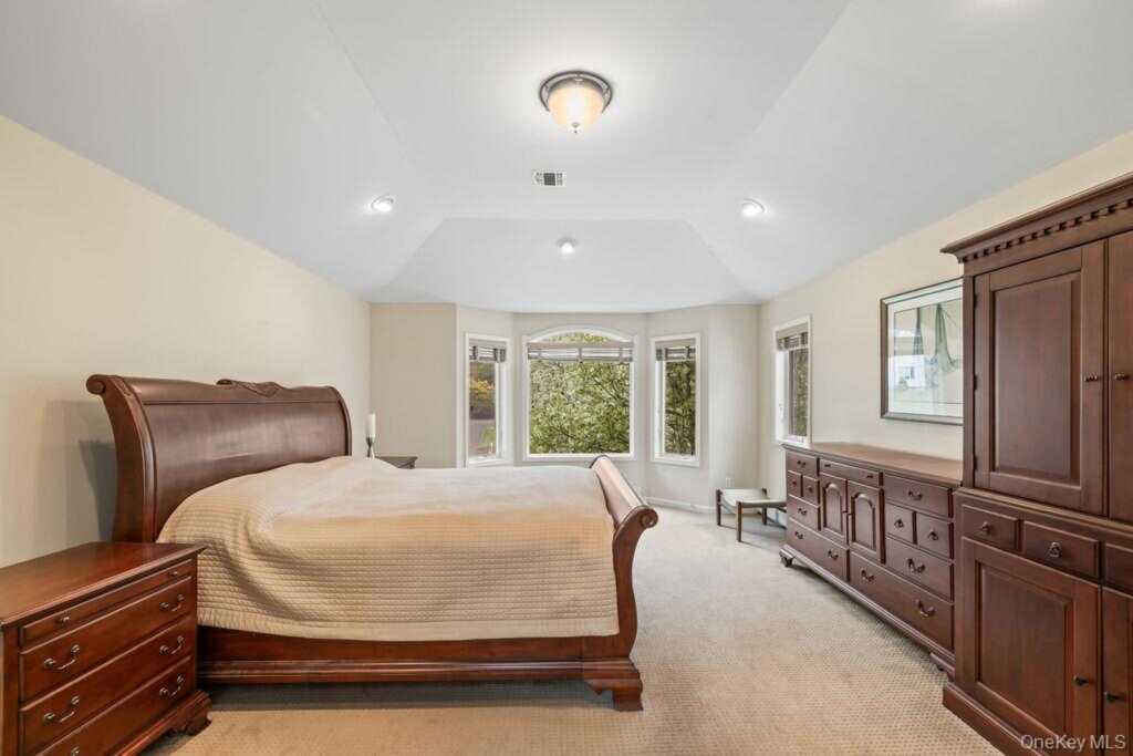 150 Trails End, New City, NY 10956 - Photo 30 of 45
