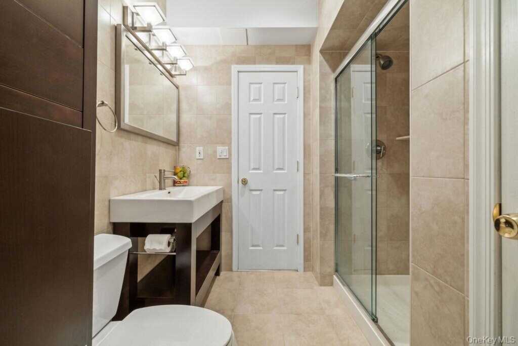 150 Trails End, New City, NY 10956 - Photo 42 of 45