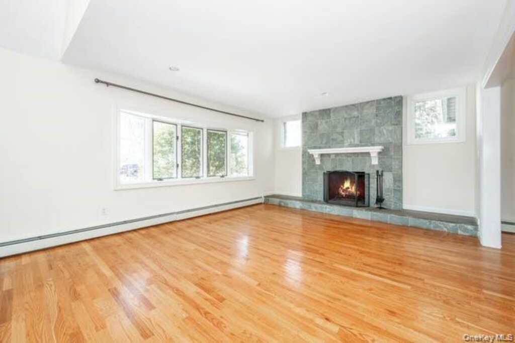 10 Bell Place, Rye, NY 10573 - Photo 10 of 25