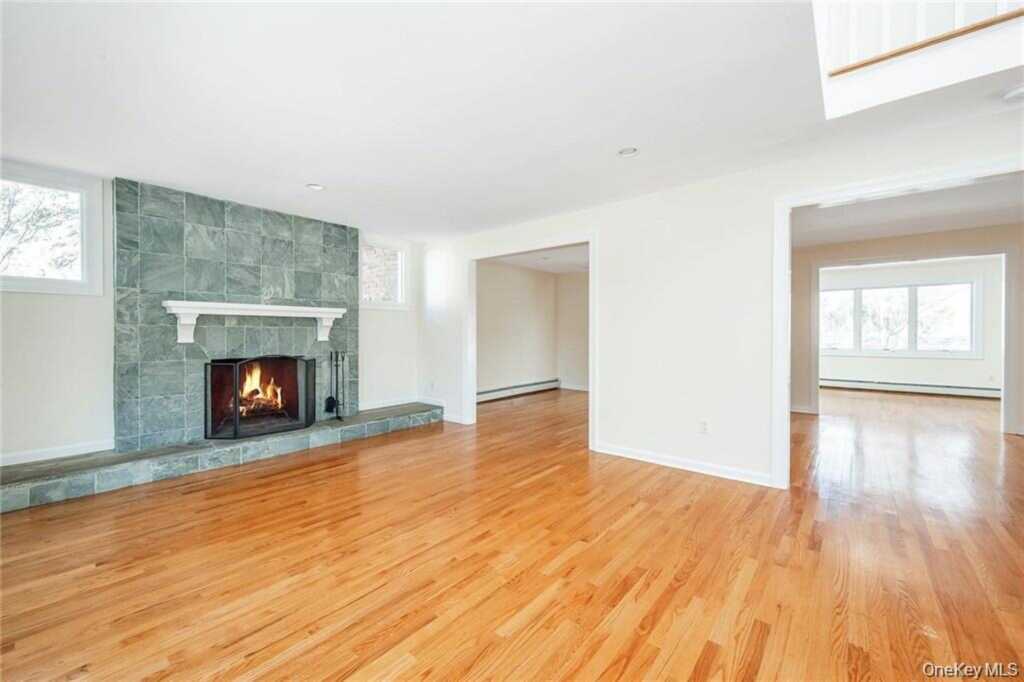 10 Bell Place, Rye, NY 10573 - Photo 11 of 25