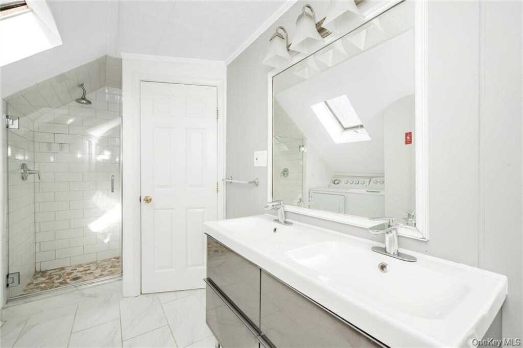 10 Bell Place, Rye, NY 10573 - Photo 23 of 25