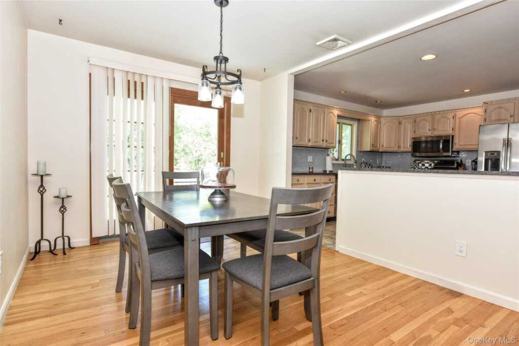 33 Nordica Circle, Stony Point, NY 10980 - Photo 4 of 25