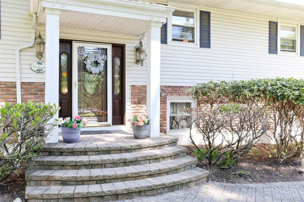 164 Phillips Hill Road, New City, NY 10956 - Photo 2 of 28