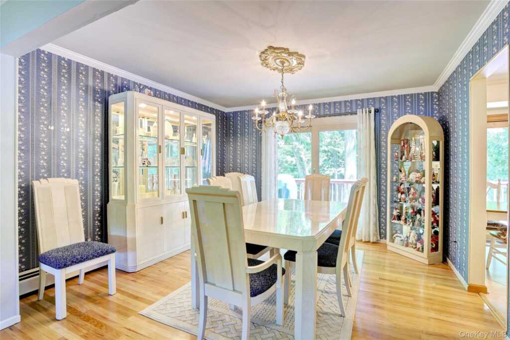 164 Phillips Hill Road, New City, NY 10956 - Photo 8 of 28