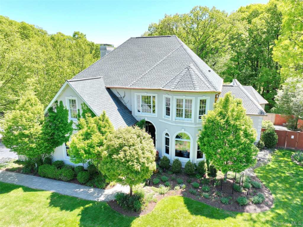 2 Phillips Drive, Stony Point, NY 10980 - Photo 4 of 42