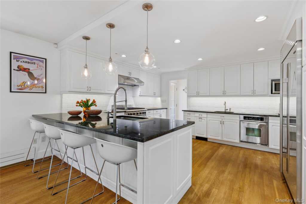 746 The Parkway, Rye, NY 10543 - Photo 17 of 50