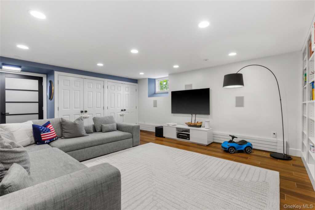 746 The Parkway, Rye, NY 10543 - Photo 35 of 50