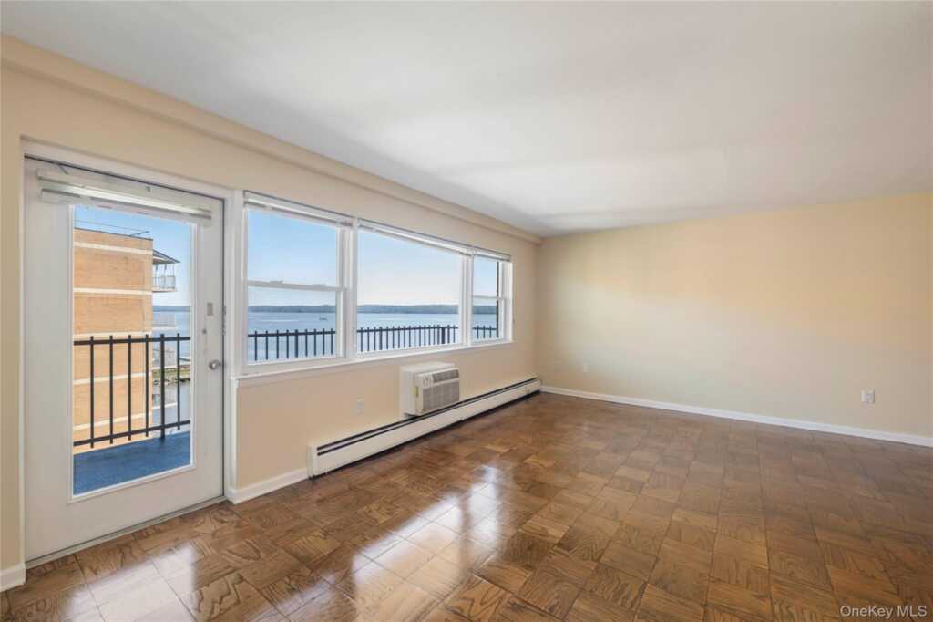 101 Gedney Street, Unit #5J, Nyack, NY 10960