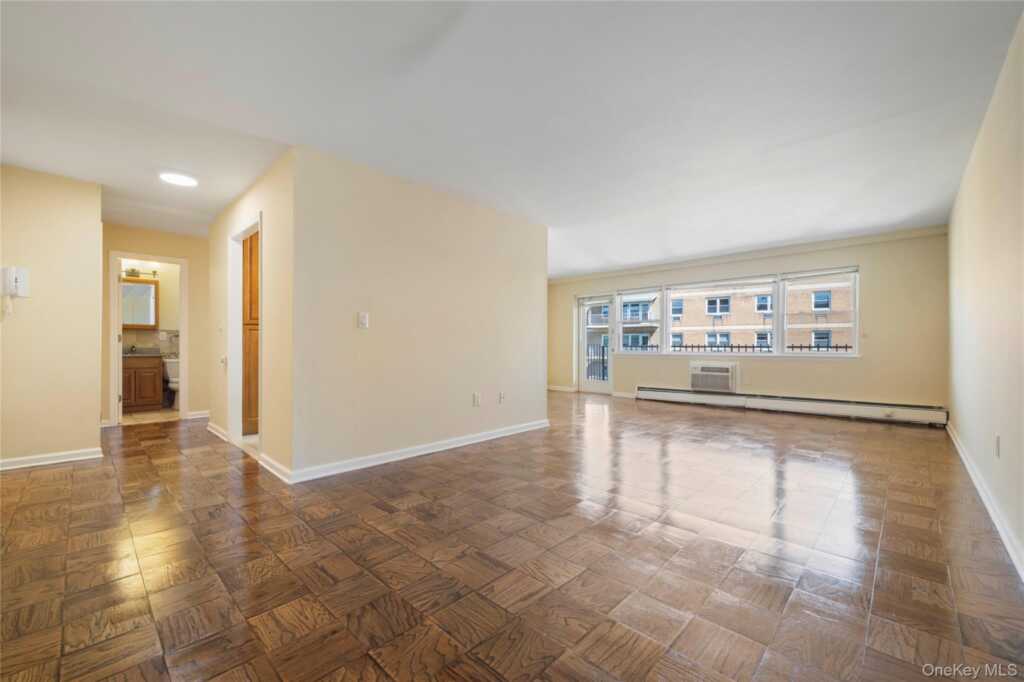 101 Gedney Street, Unit #5J, Nyack, NY 10960 - Photo 2 of 12