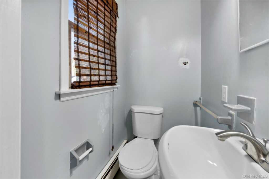 6 Lake Drive, New City, NY 10956 - Photo 18 of 22