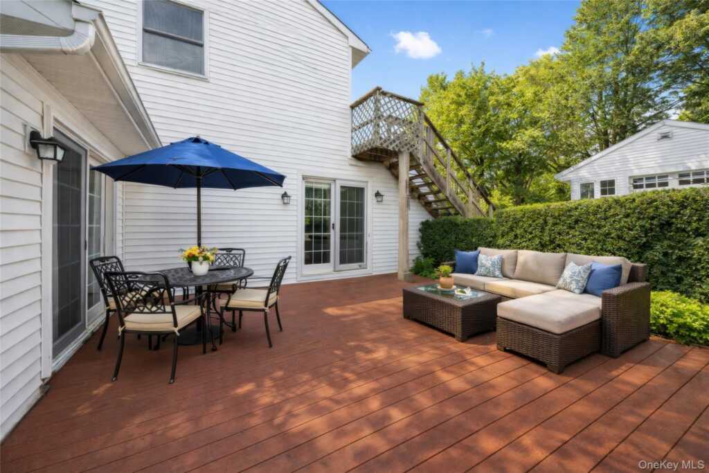 6 Lake Drive, New City, NY 10956 - Photo 3 of 22