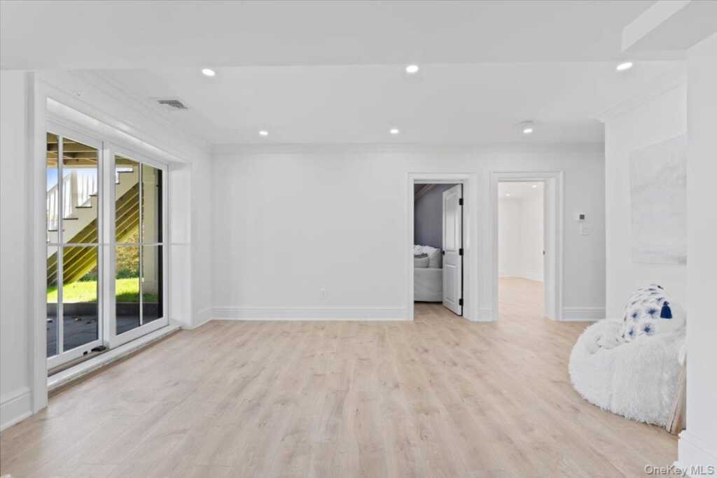50 Franklin Avenue, Rye, NY 10580 - Photo 25 of 45
