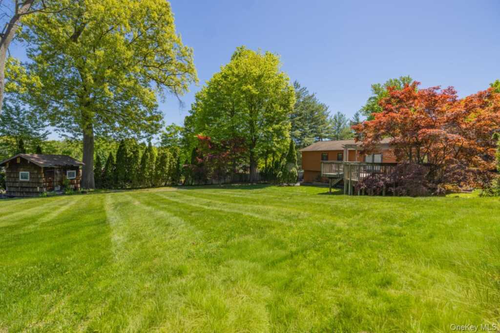 4 Apple Court, Nanuet, NY 10954 - Photo 26 of 31