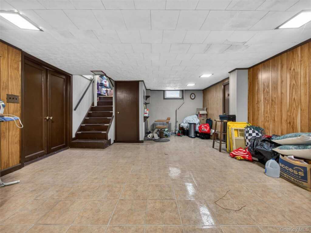 1 Lawrence Street, Nyack, NY 10960 - Photo 28 of 47