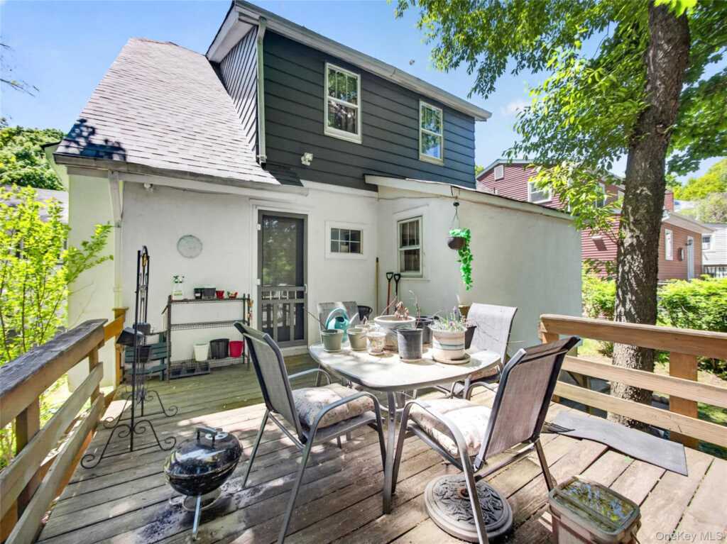1 Lawrence Street, Nyack, NY 10960 - Photo 33 of 47