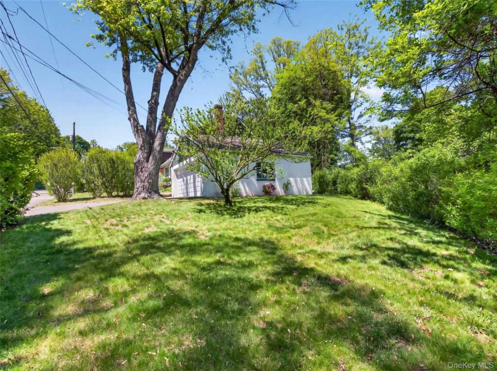 1 Lawrence Street, Nyack, NY 10960 - Photo 37 of 47