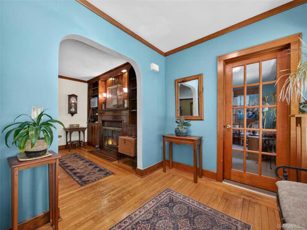 1 Lawrence Street, Nyack, NY 10960 - Photo 4 of 47