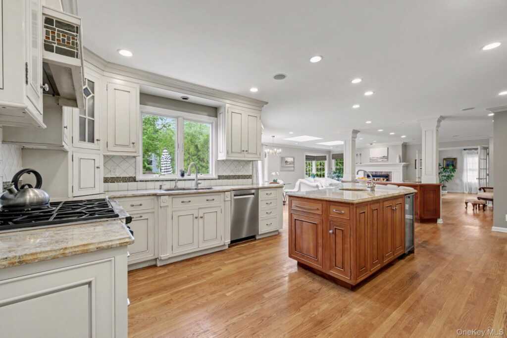 4 Clark Lane, Rye, NY 10580 - Photo 12 of 30