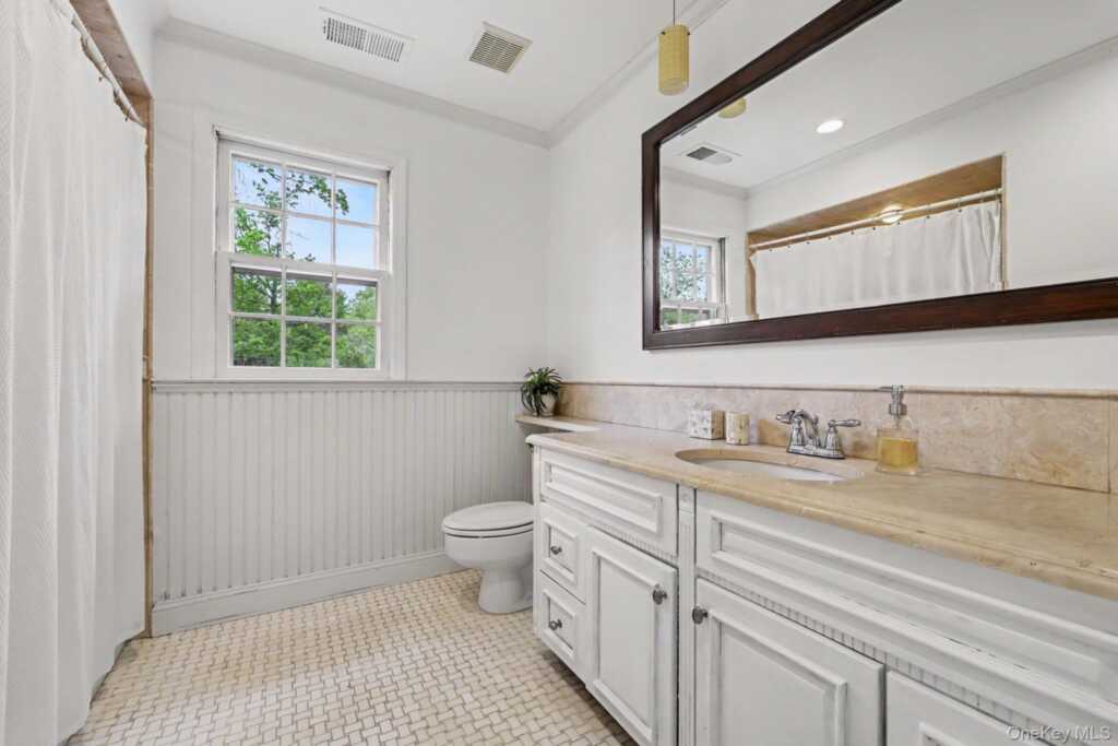 4 Clark Lane, Rye, NY 10580 - Photo 22 of 30