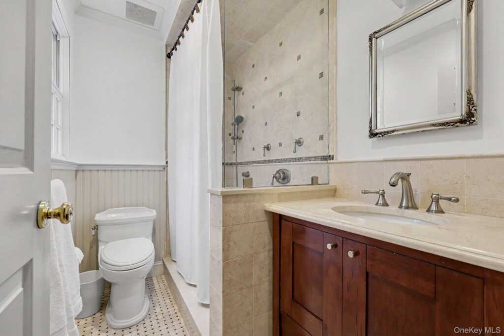 4 Clark Lane, Rye, NY 10580 - Photo 24 of 30