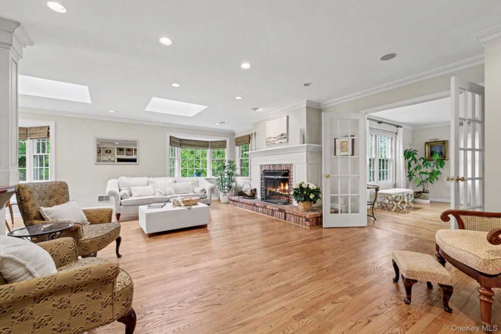 4 Clark Lane, Rye, NY 10580 - Photo 8 of 30