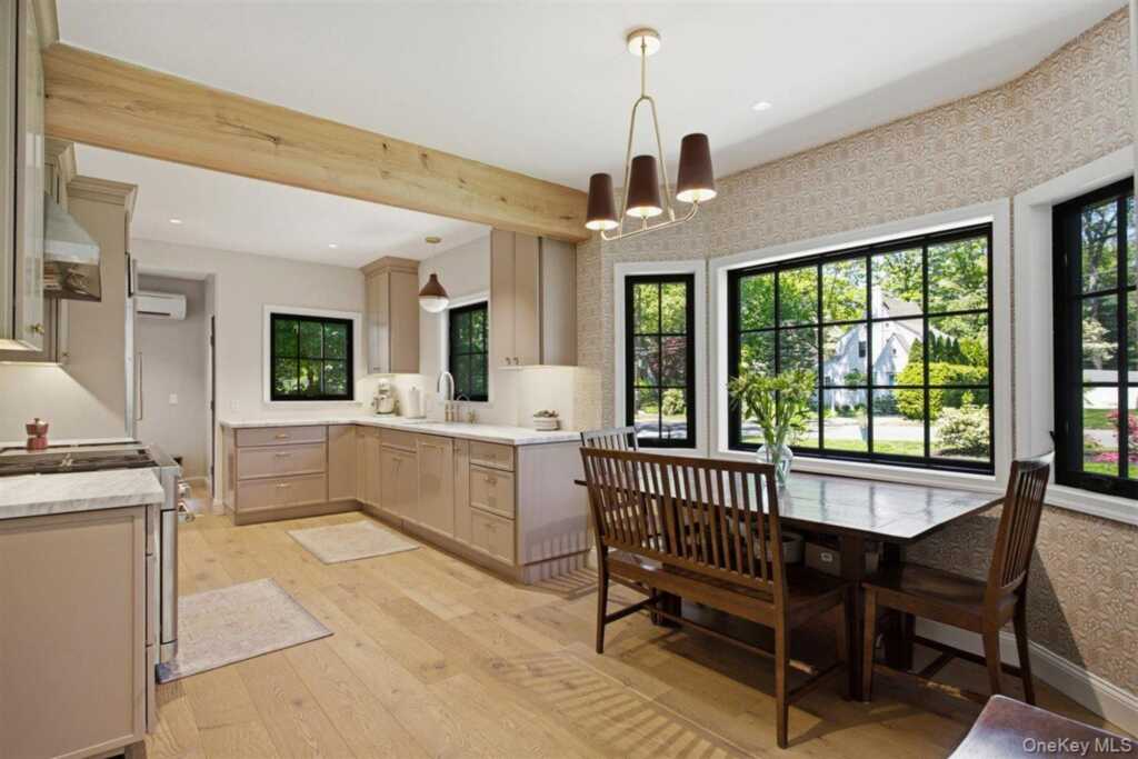 1 Aviemore Drive, New Rochelle, NY 10804 - Photo 14 of 30