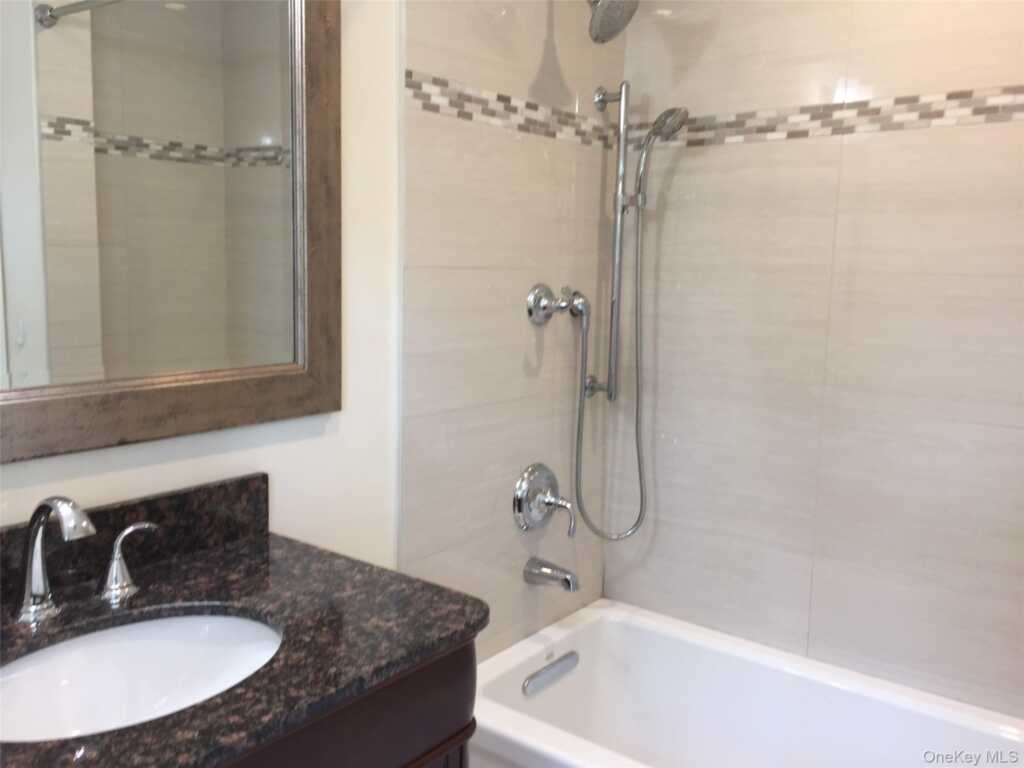 98 Glen Oaks Drive, Rye, NY 10580 - Photo 13 of 27
